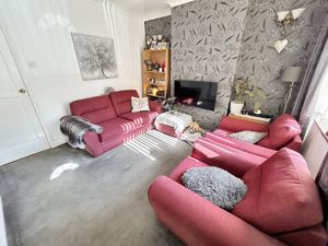 Lounge- click for photo gallery